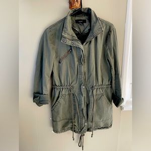 Forever 21 Women’s jacket size S, color green